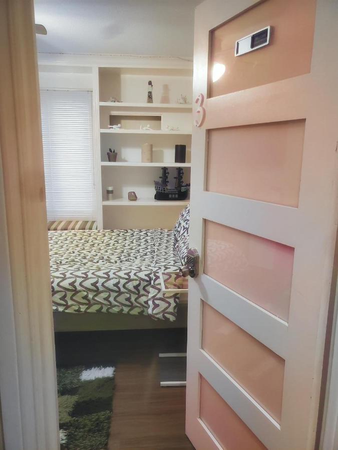 Booking - Conrad -Single Room - Self Check-In Gatineau Esterno foto